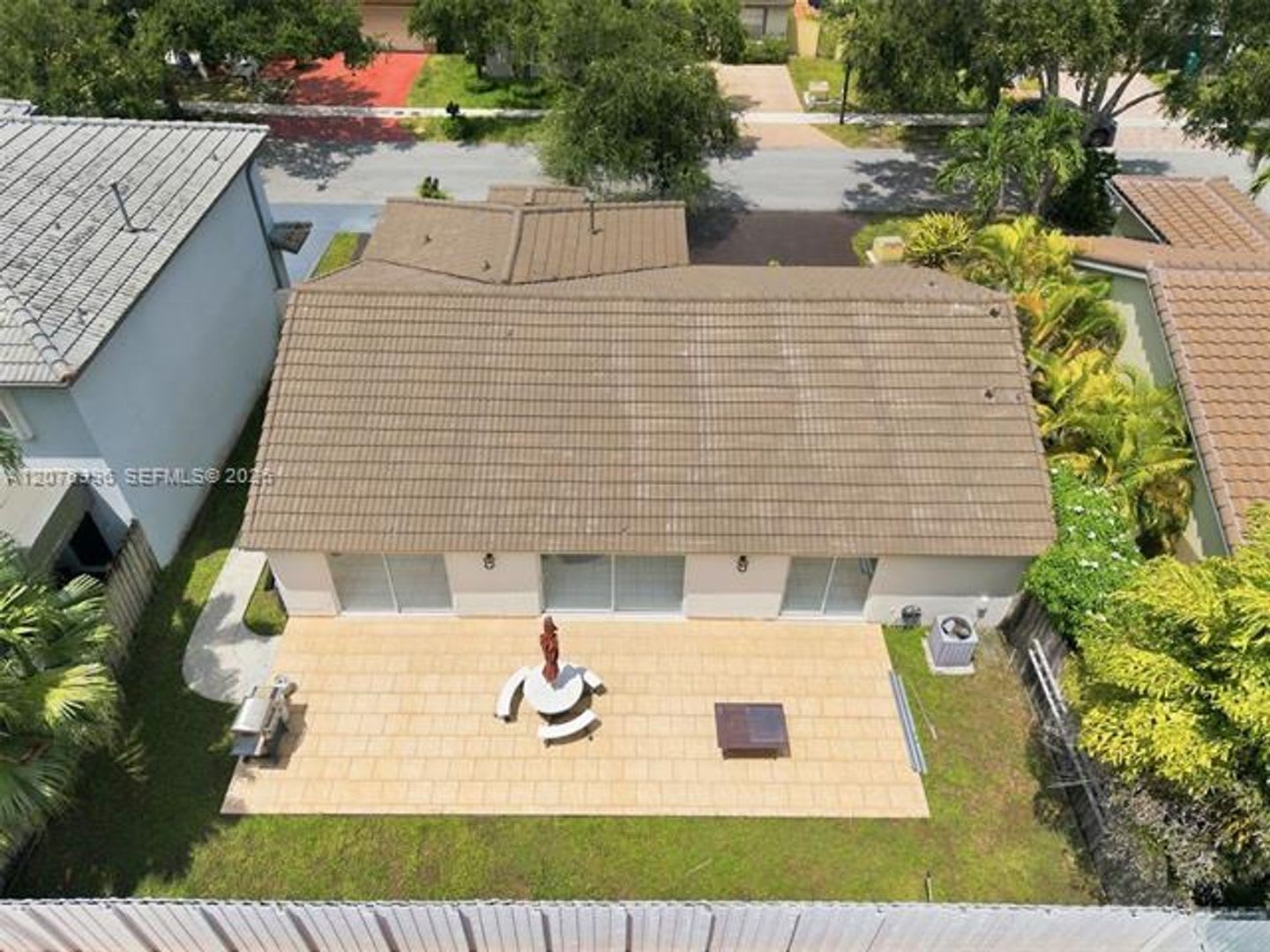 19181 NW 89th Ave # 19181, Hialeah, FL 33018 – photo 3