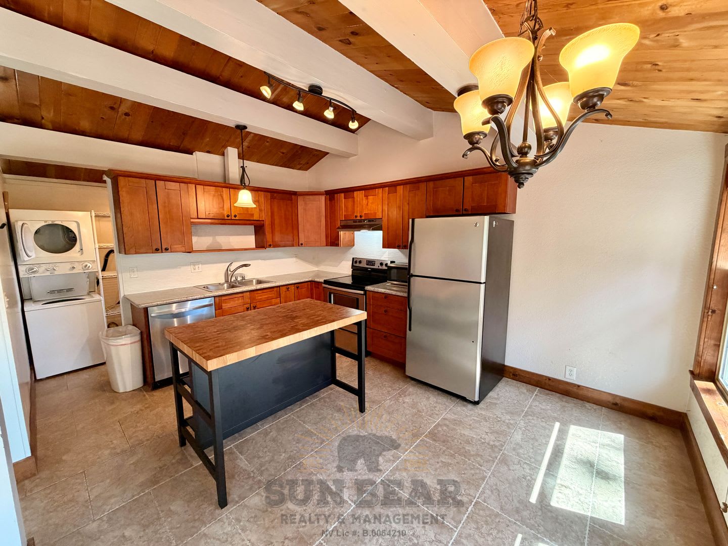 Adorable 2 Bedroom Condo in Incline Crest Complex – photo 5