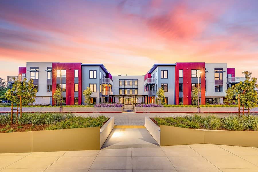Realm Apartments – photo 2