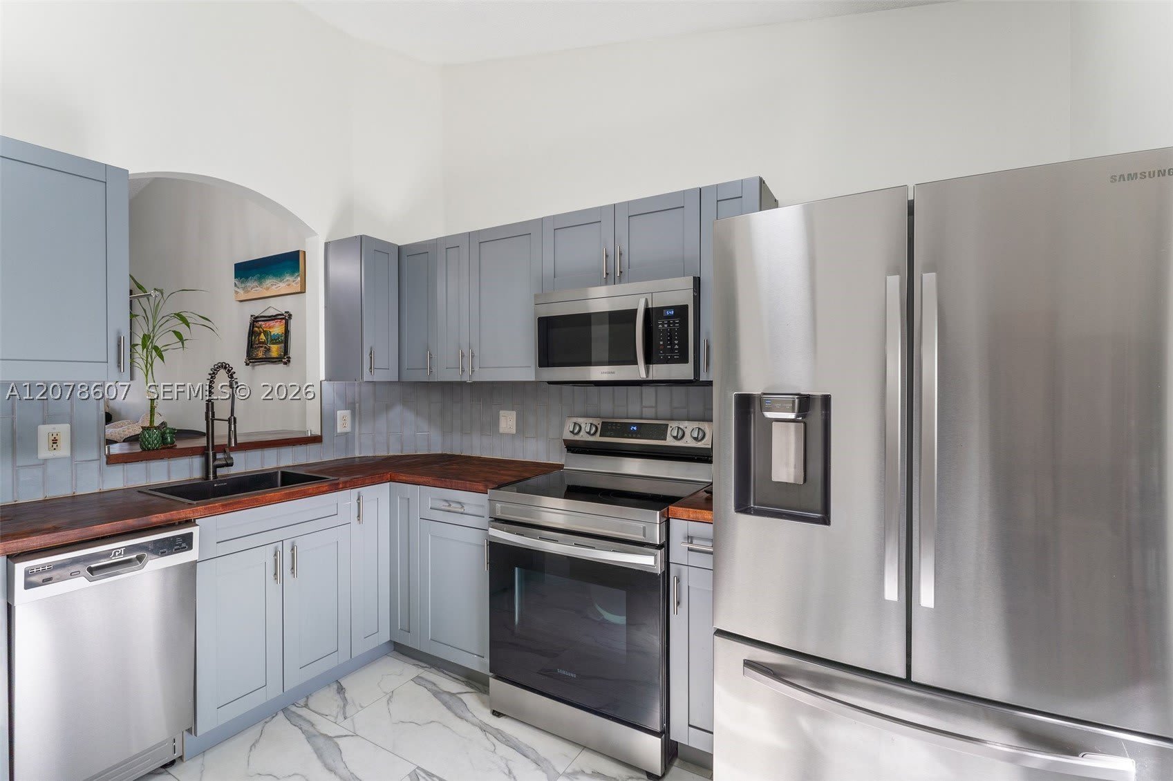 2140 NW 78th Ave – photo 5