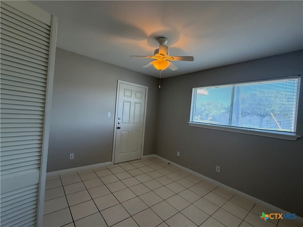 111 Lancelot Street – photo 4