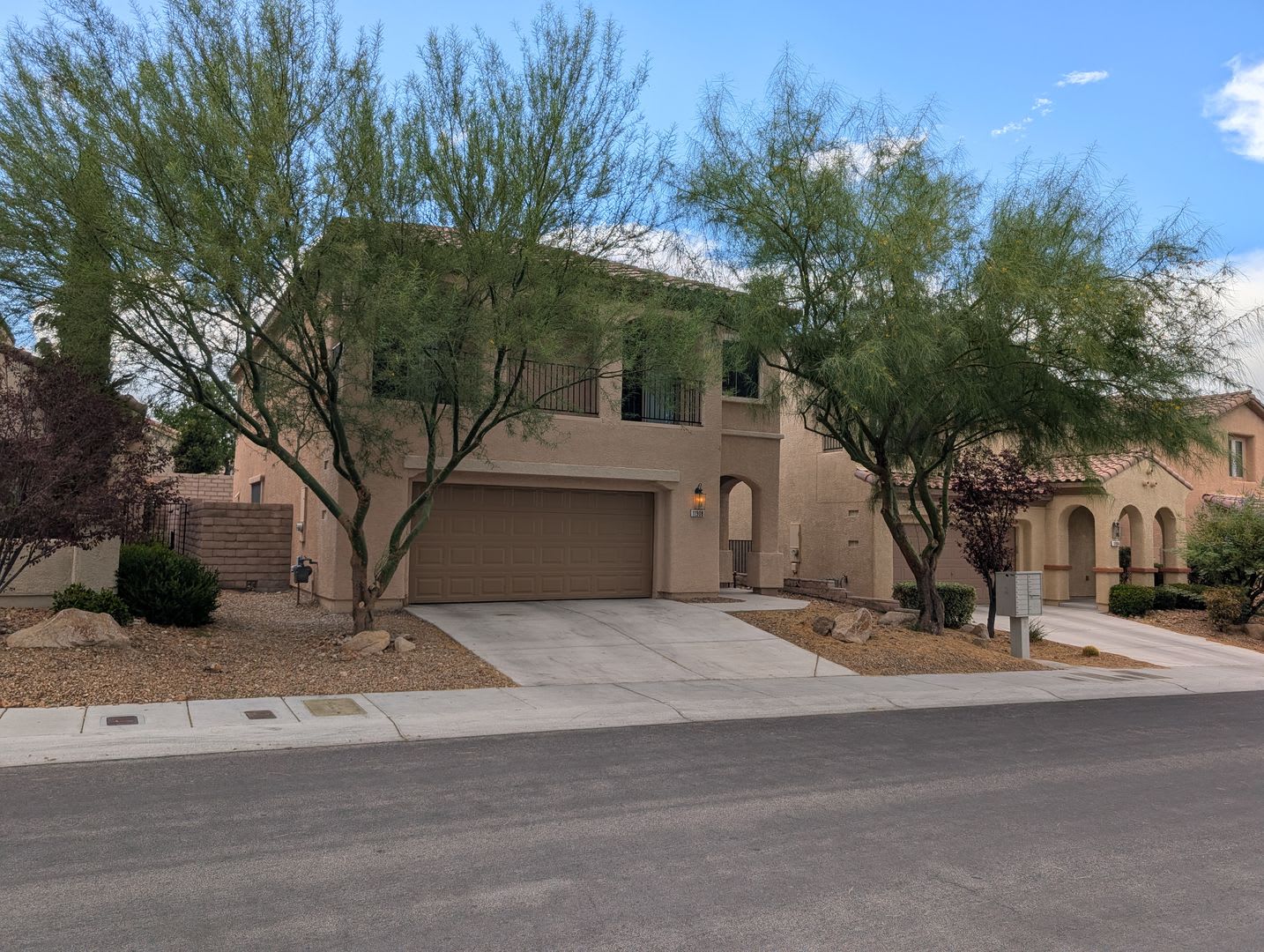 Superior Summerlin 3 Bedroom Home – photo 2