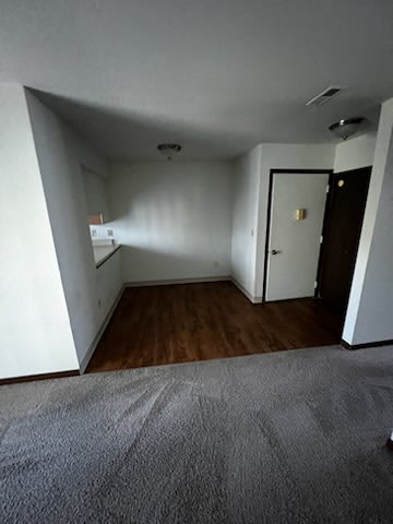 212 Cloverlane Street C – photo 2