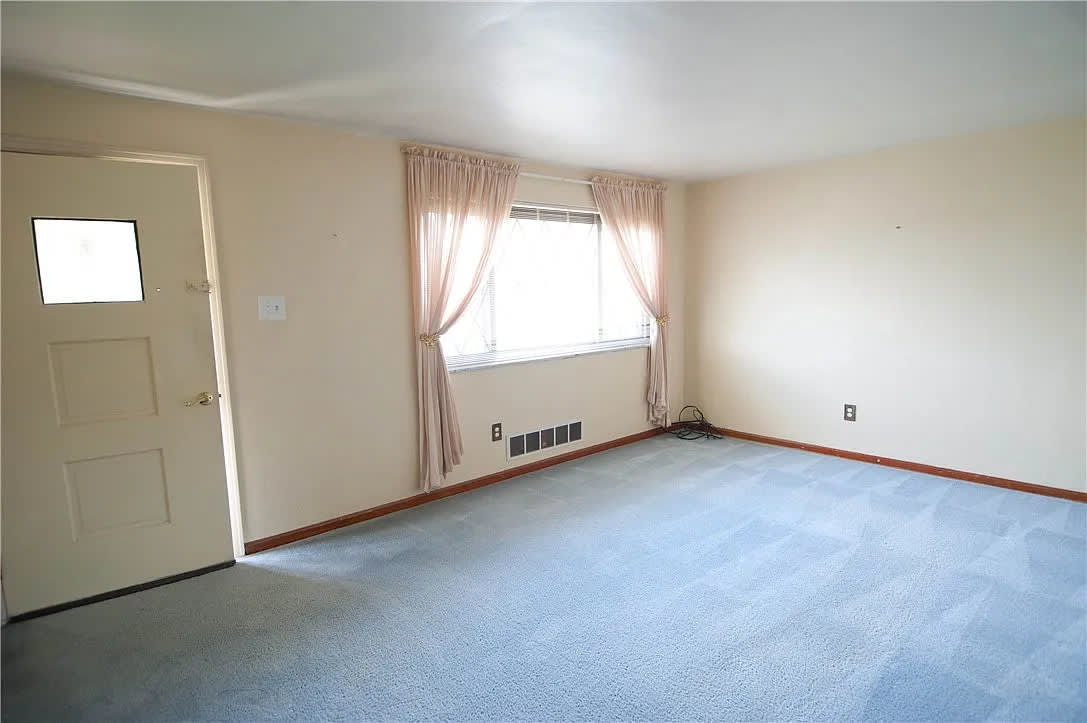 2312 Perricrest Drive – photo 5
