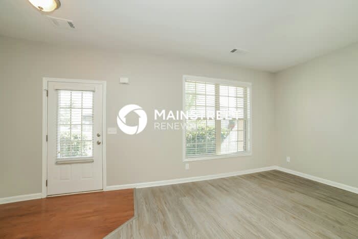7388 Toccoa Circle – photo 2