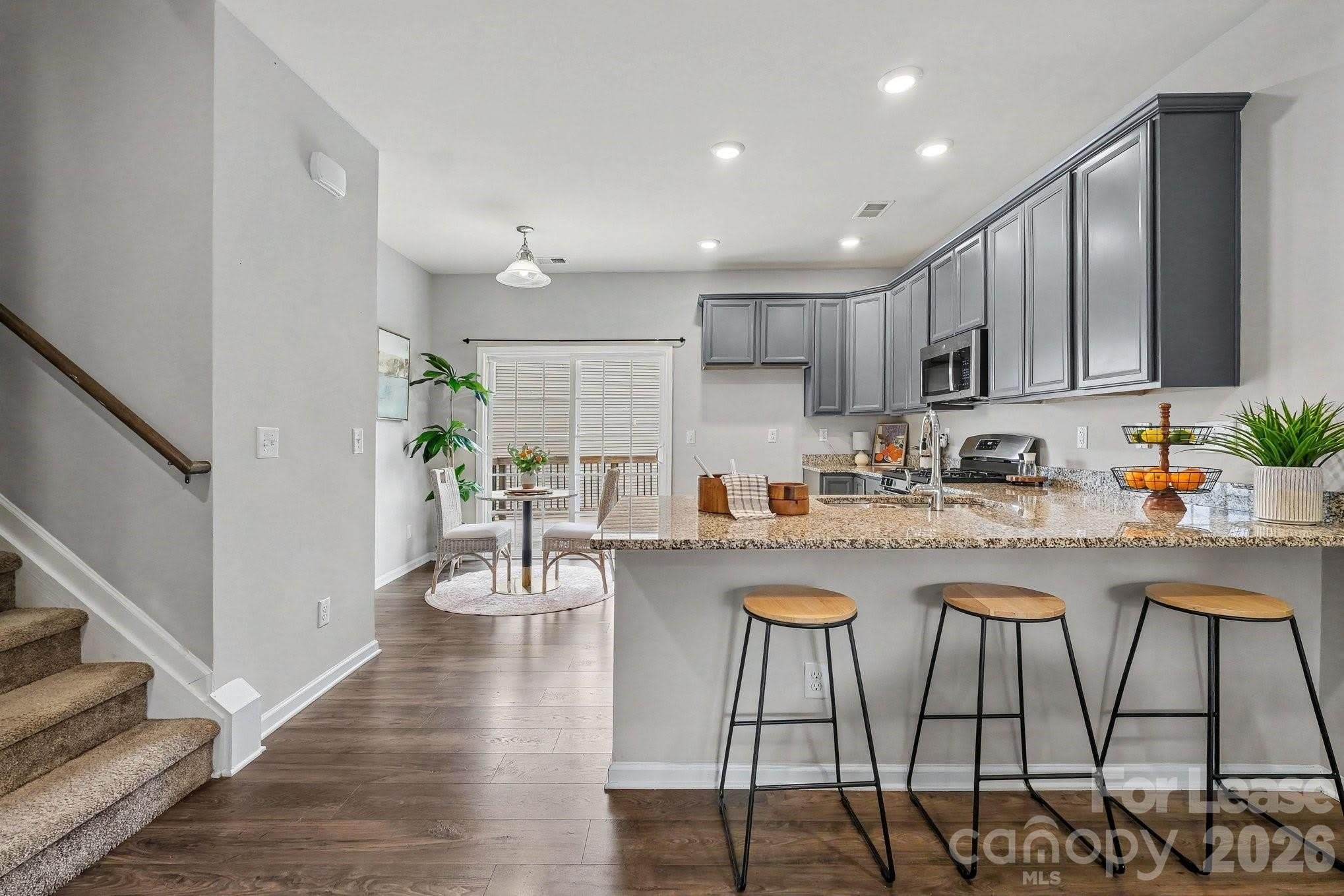 6411 Revolutionary Trail – photo 4