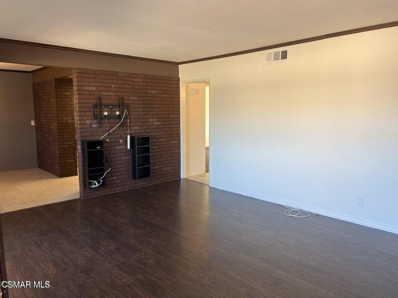 18617 Clark Street – photo 2