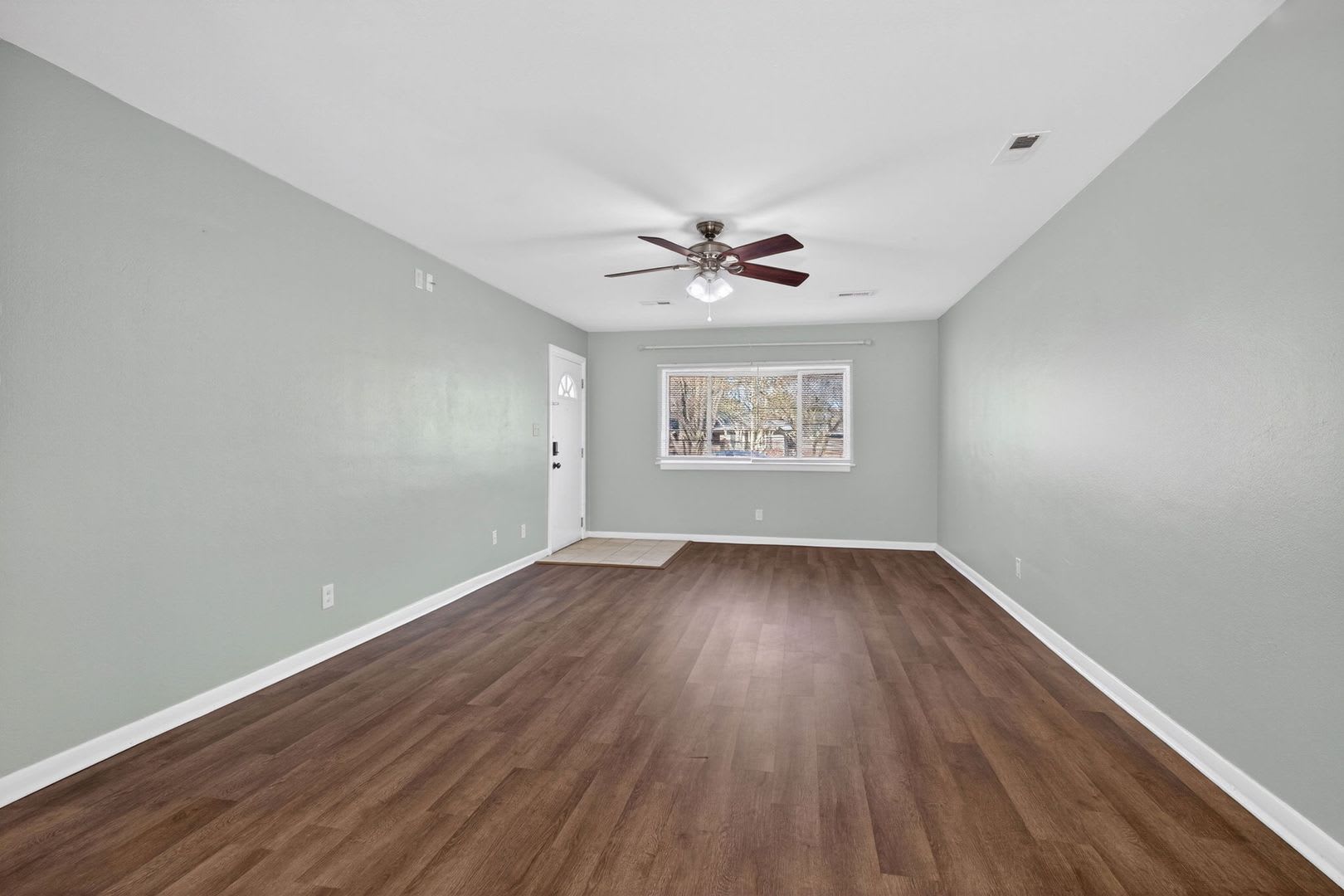 Charming Brick Ranch In The Heart Of Churchland – photo 4