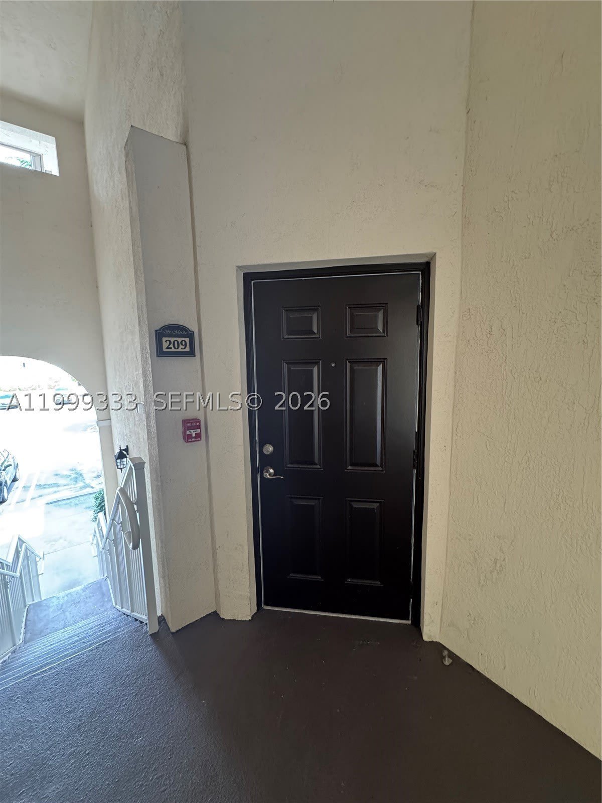 11601 NW 89th St – photo 3