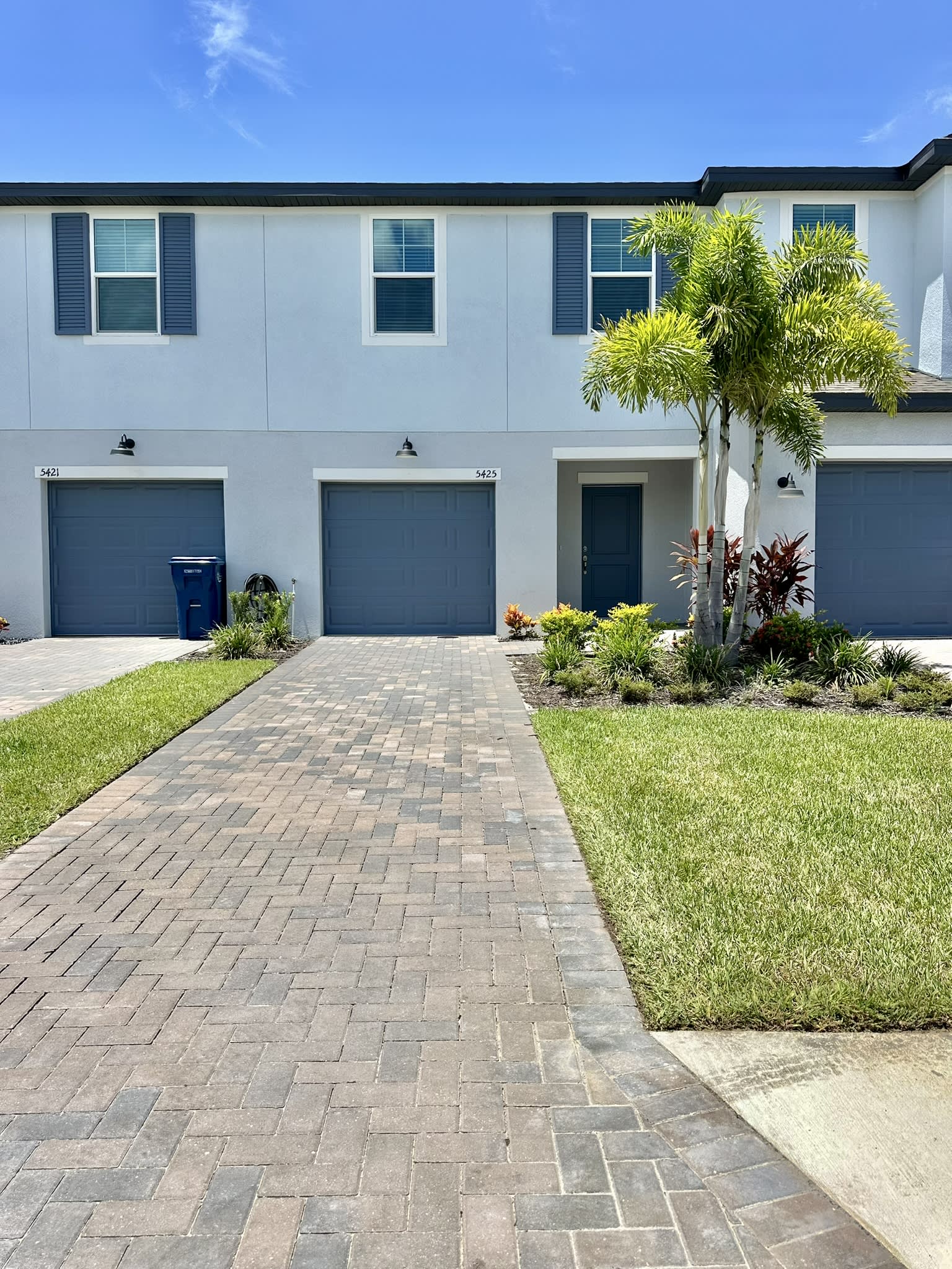 5425 Tripoli Drive – photo 1