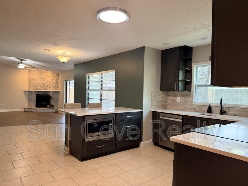 4017 Paddlewheel Dr – photo 5