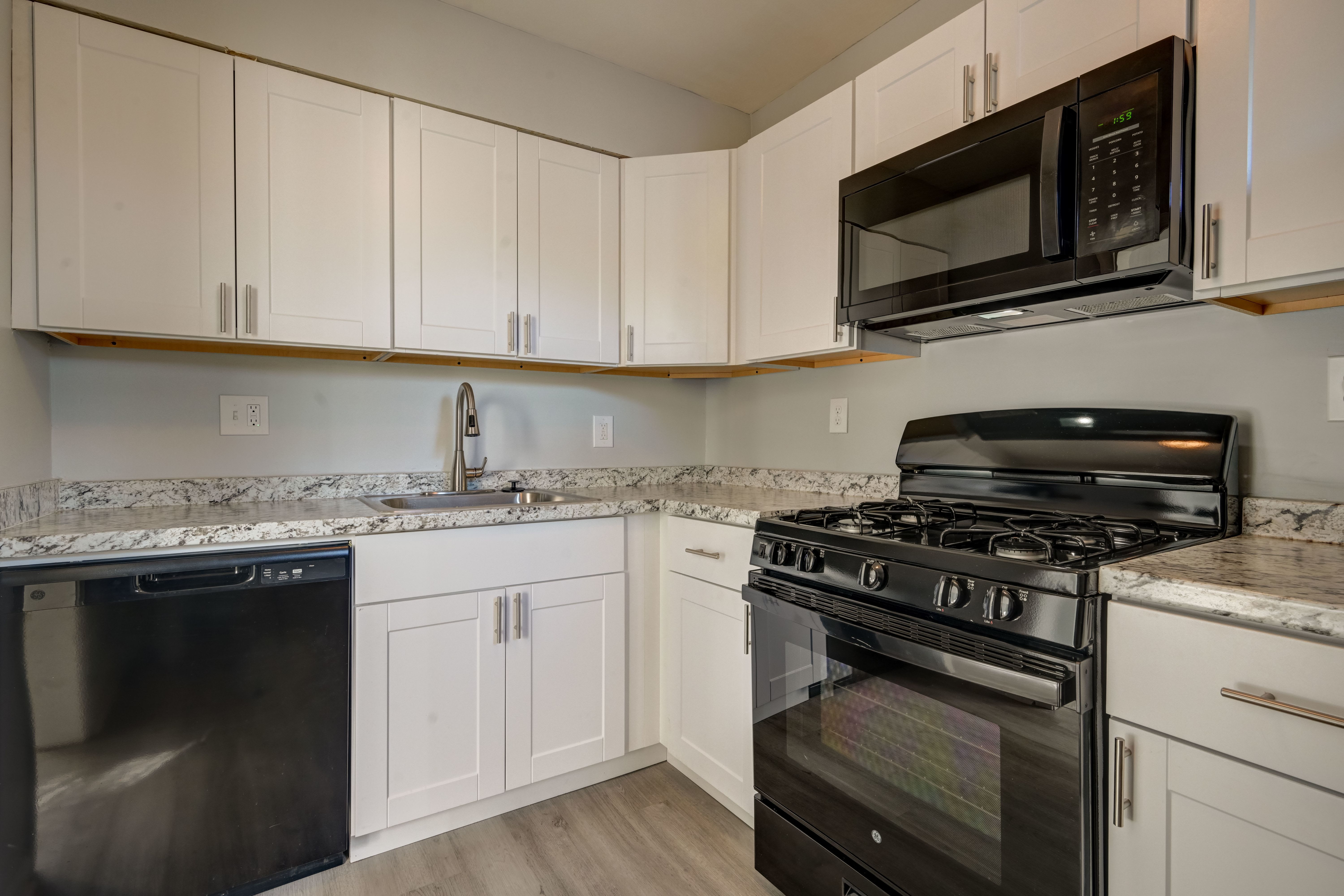 6101 Chinquapin Parkway – photo 1