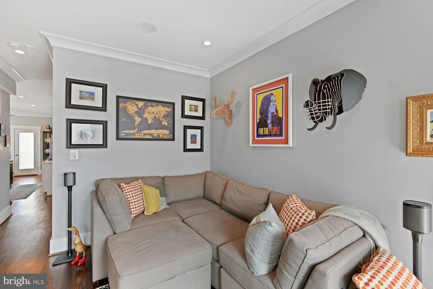 509 FRANKLIN Street NE – photo 4