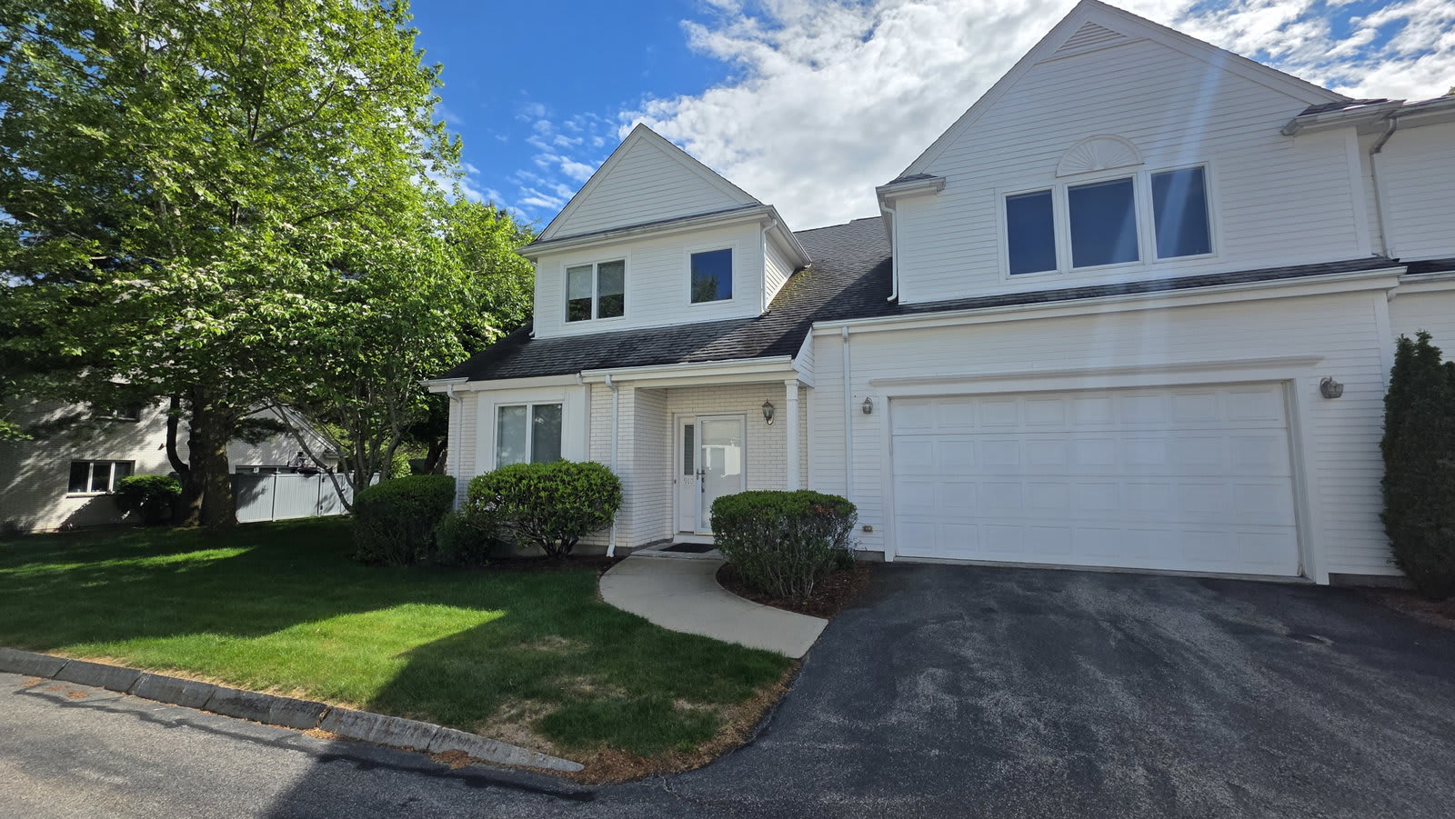 910 West Roxbury Parkway – photo 2