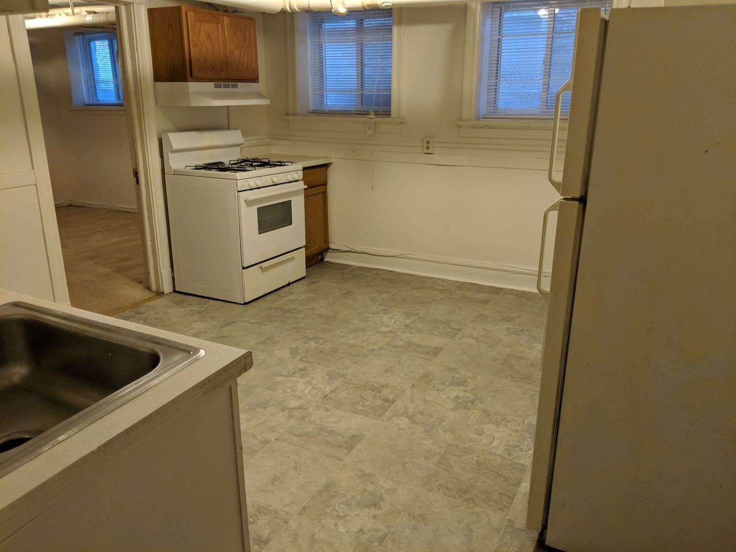 1902 E Linnwood Avenue – photo 4