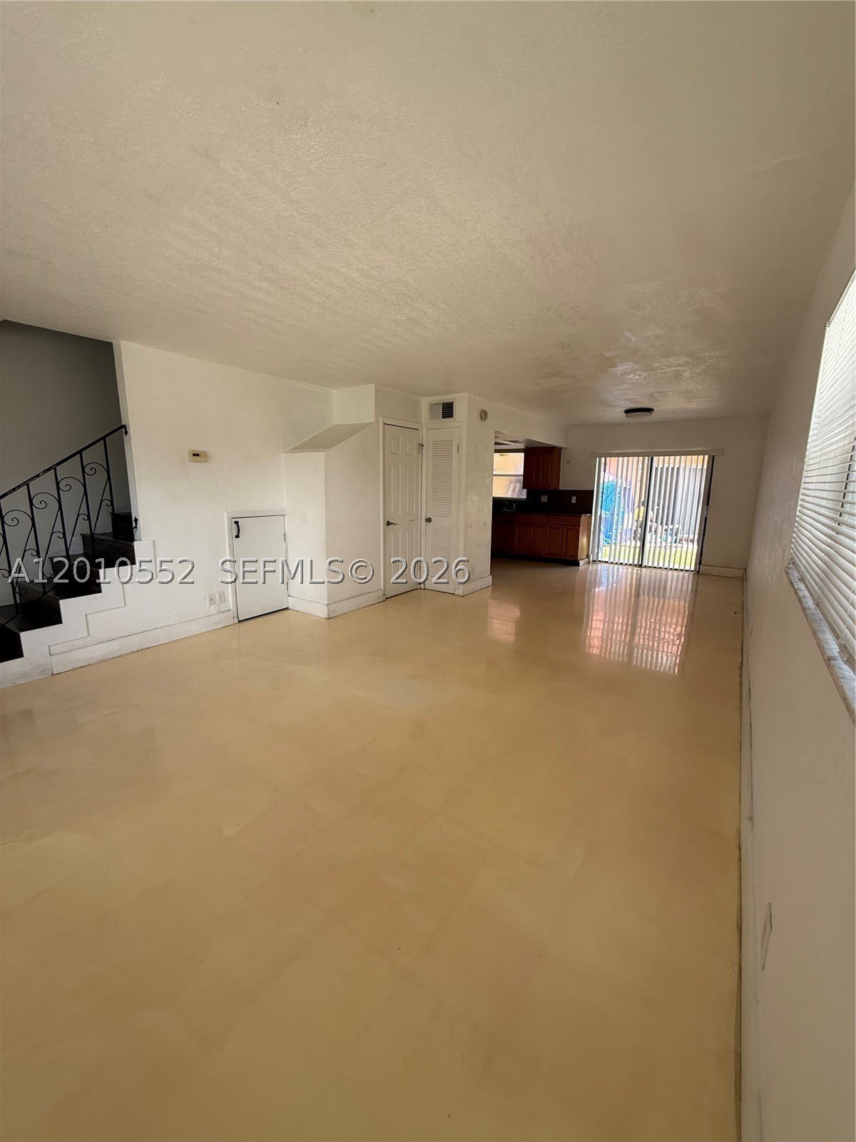 5231 Nw 27Th St – photo 4
