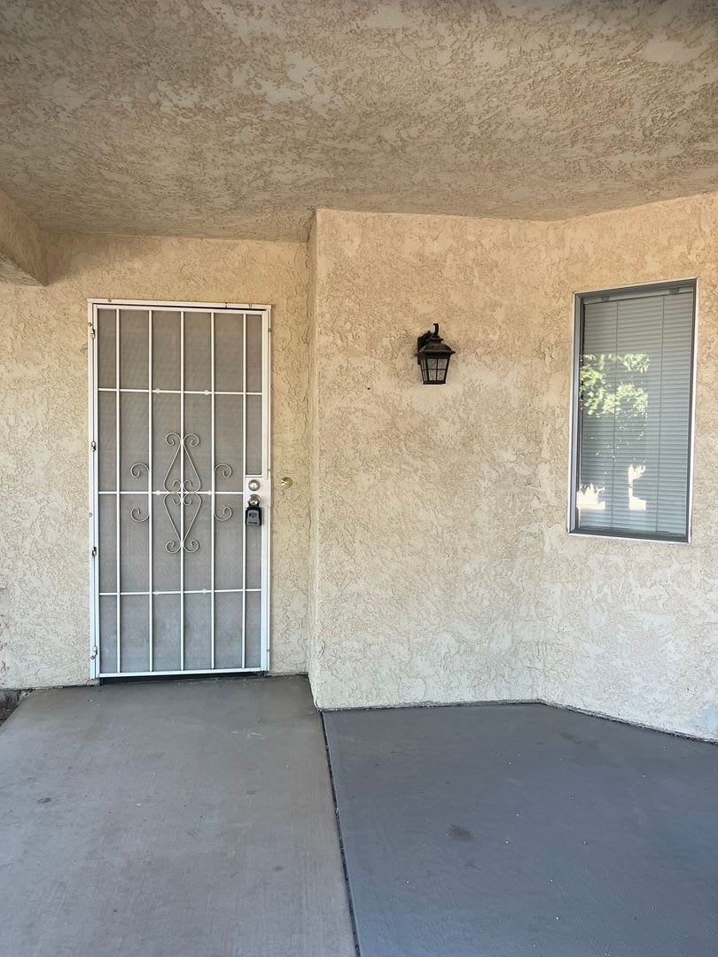 3 Bedroom 2 Bathroom Home In The City Of Victorville – photo 4