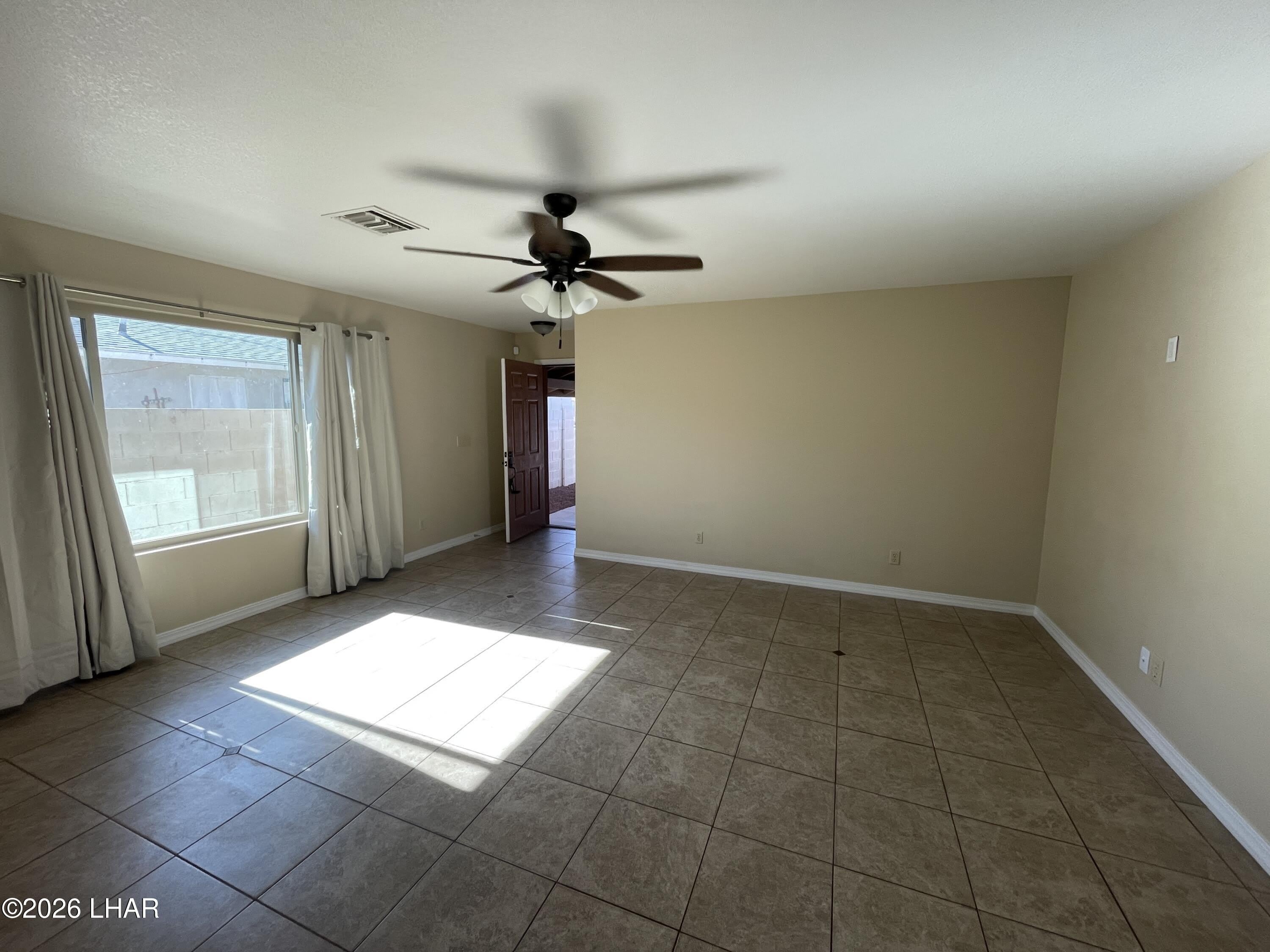 1927 Motor Ave – photo 5