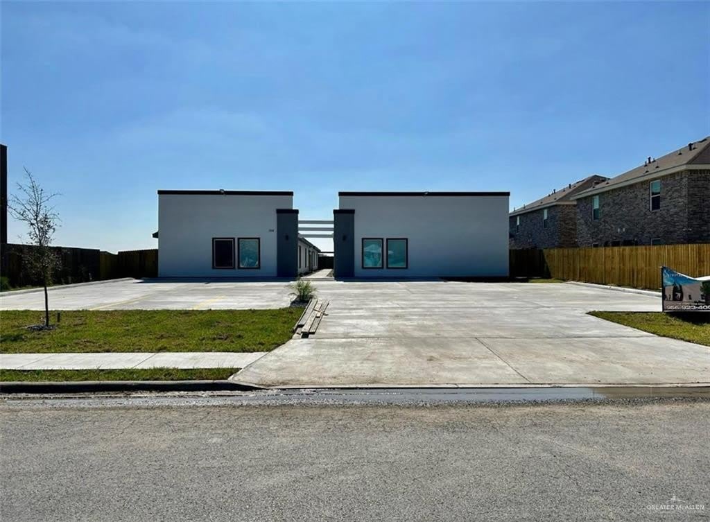 1104 Jesse Street – photo 1