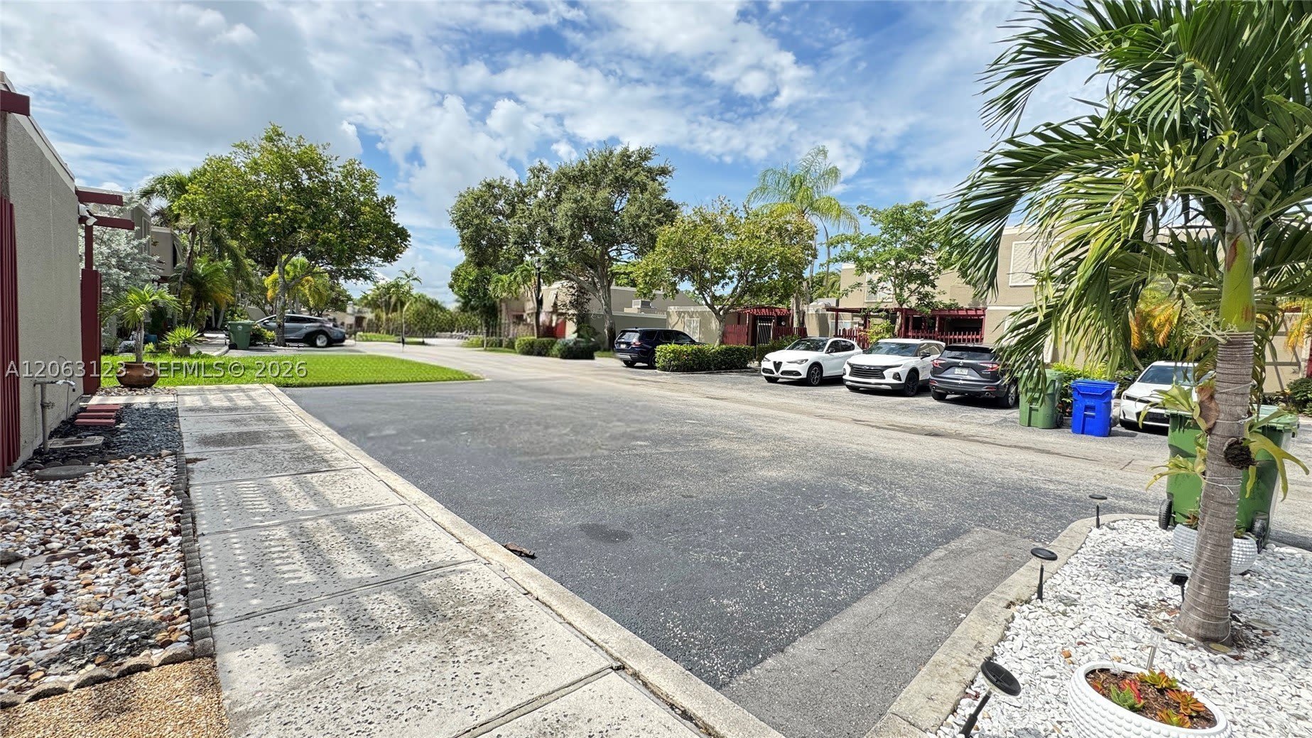 1151 Windward Dr – photo 3