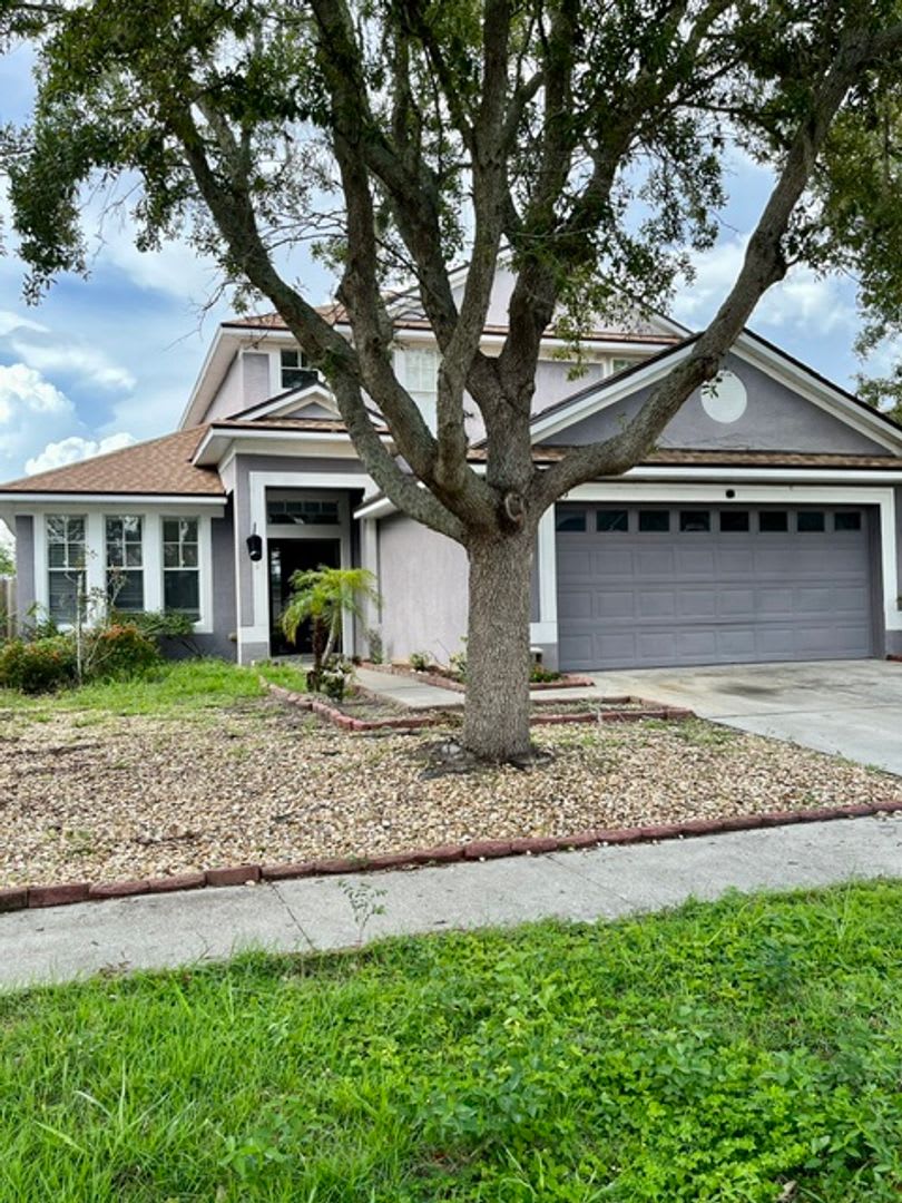 Beautiful 4bedroom/ 2.5-bathroom Home – photo 1