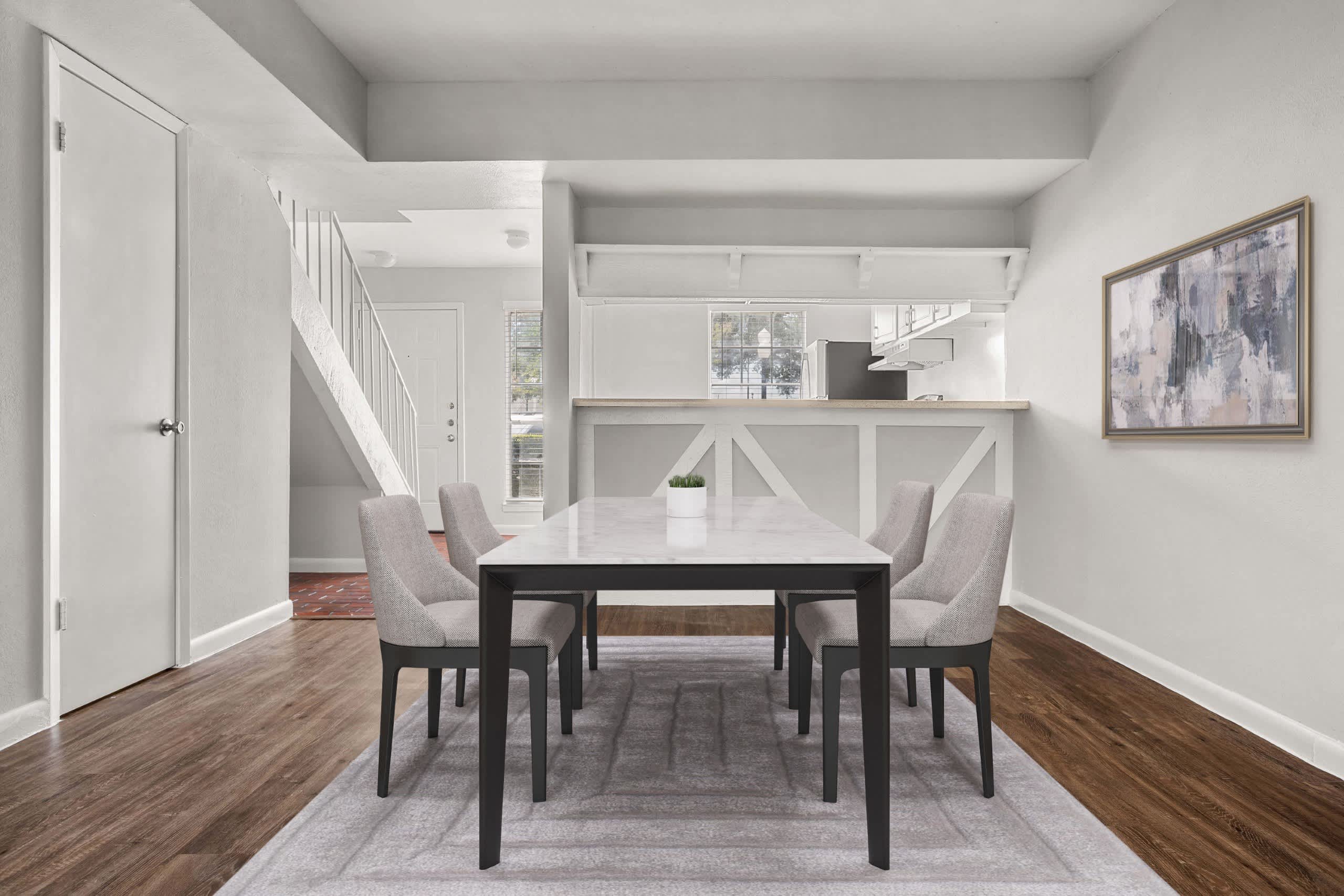Chevy Chase Apartments – photo 2
