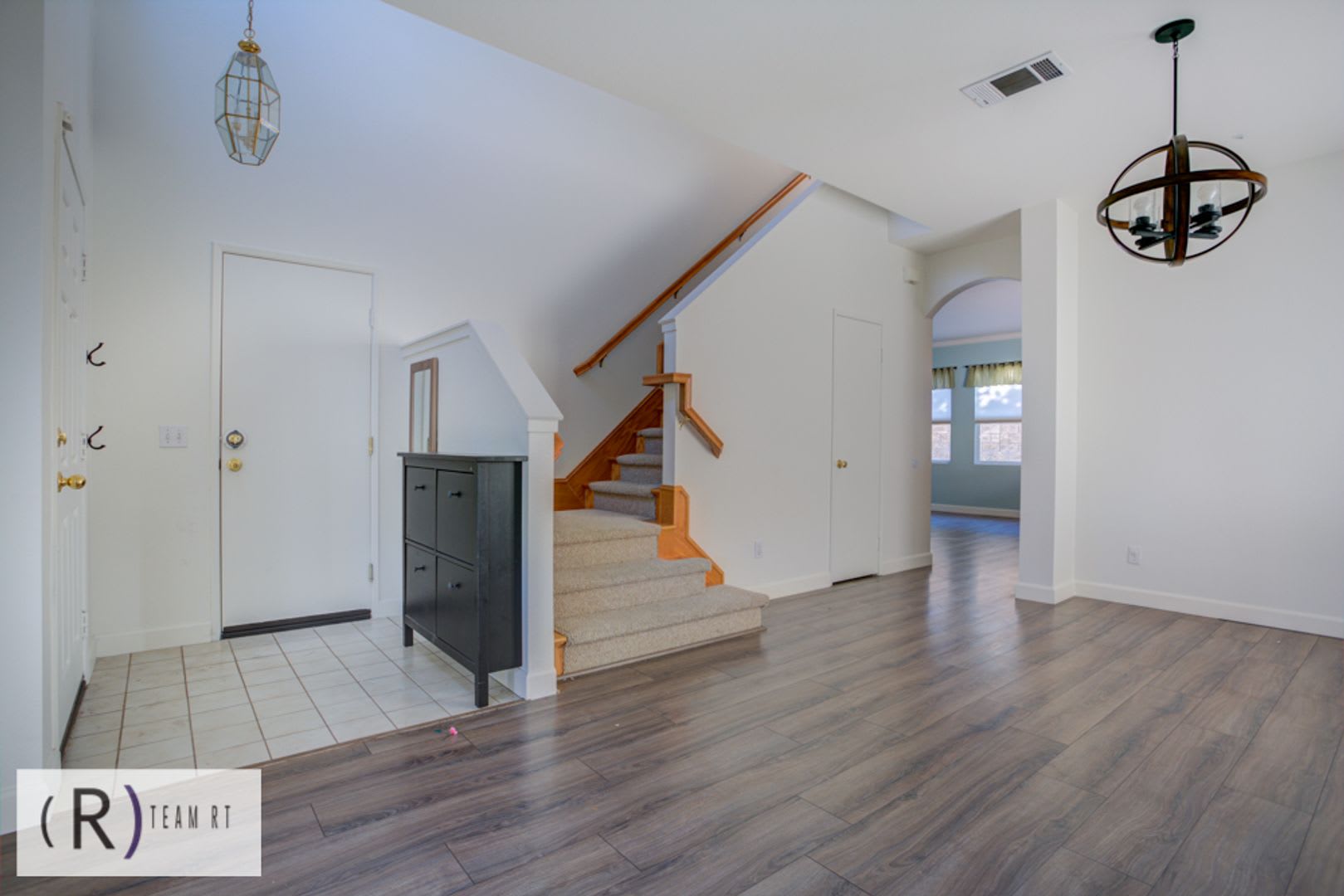 15984 Paul Ct – photo 5