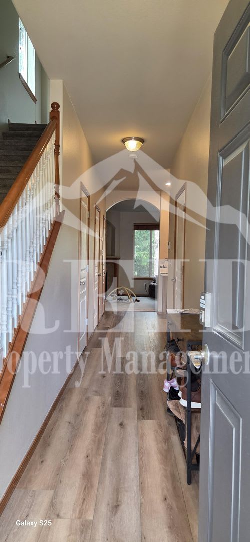 Central Valley Area 2 Story Townhome 3Bed 2 5Bath – photo 4