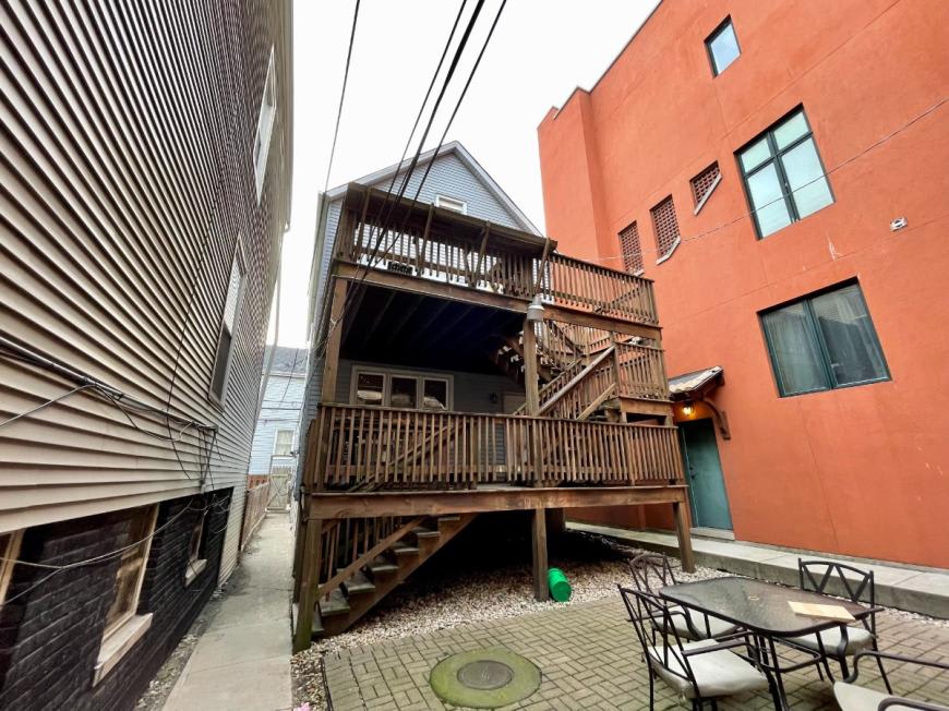 2552 N Southport – photo 2