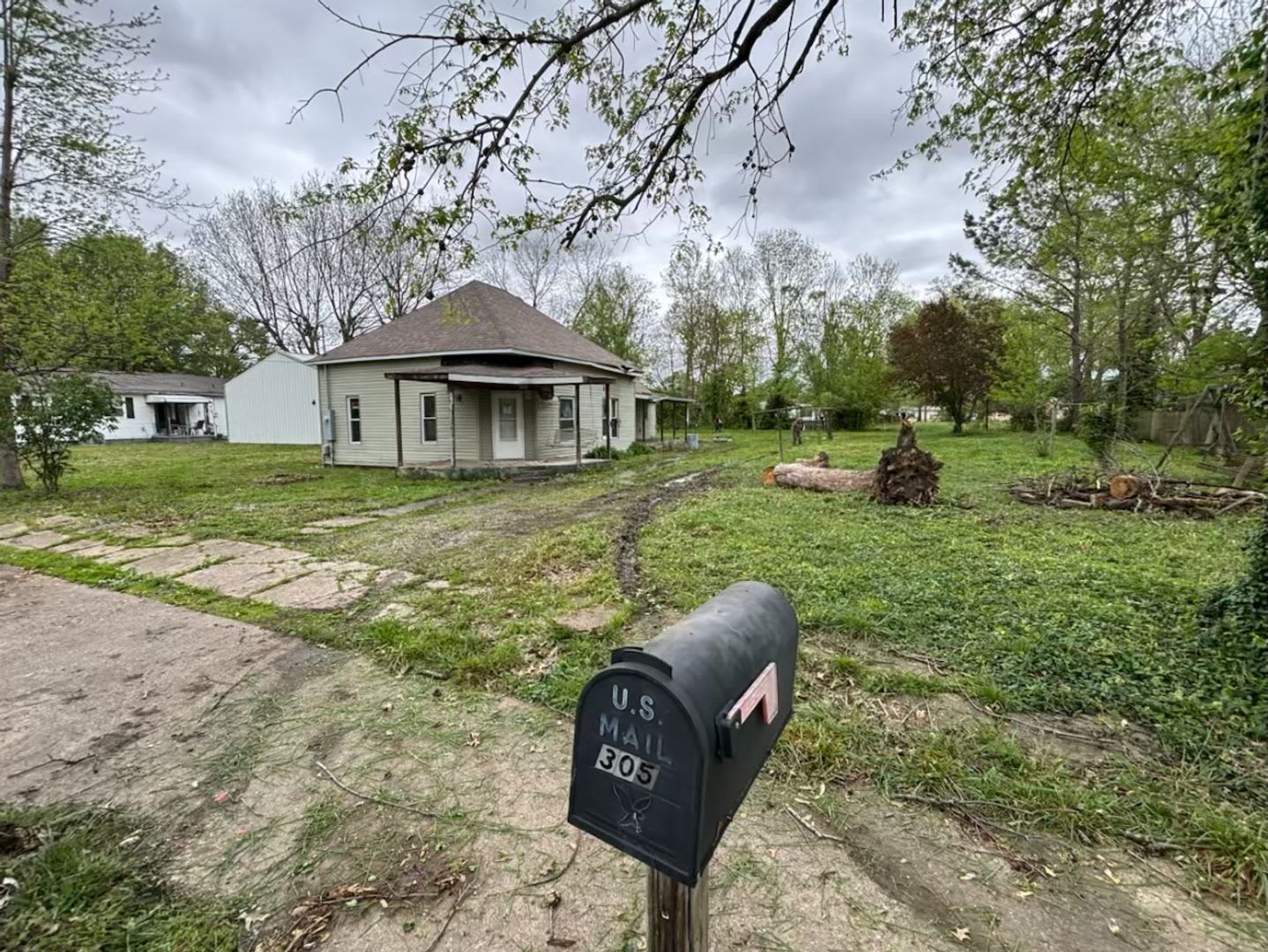 Now Available!! $490 Month $800 Down – photo 4