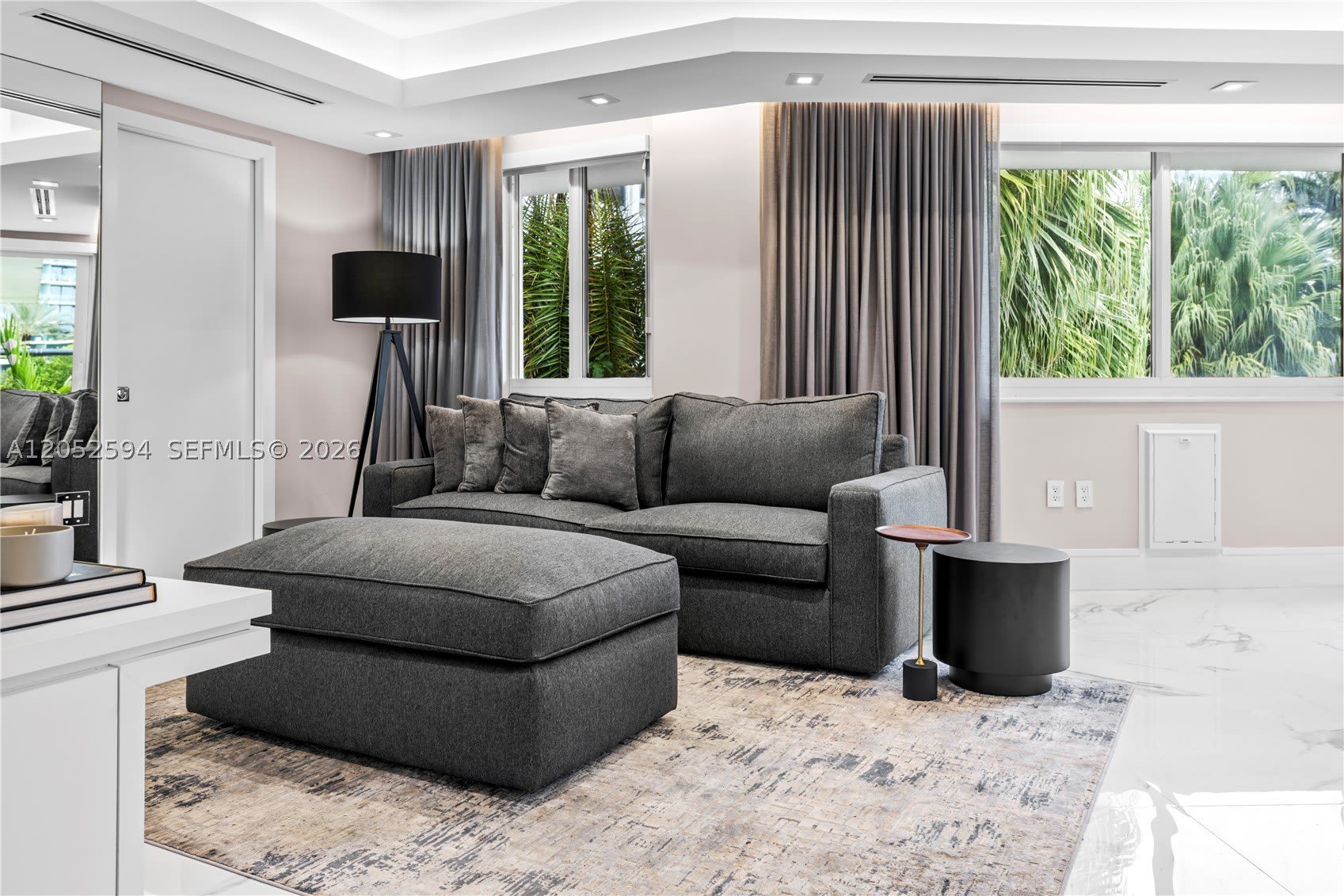 10190 Collins Ave – photo 5