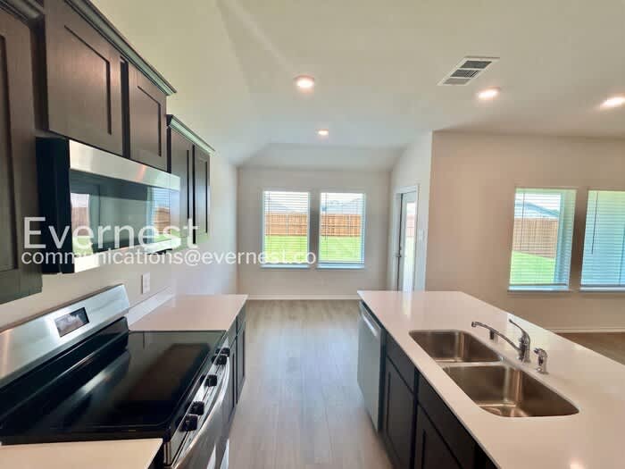 324 Wild Rose Way – photo 4