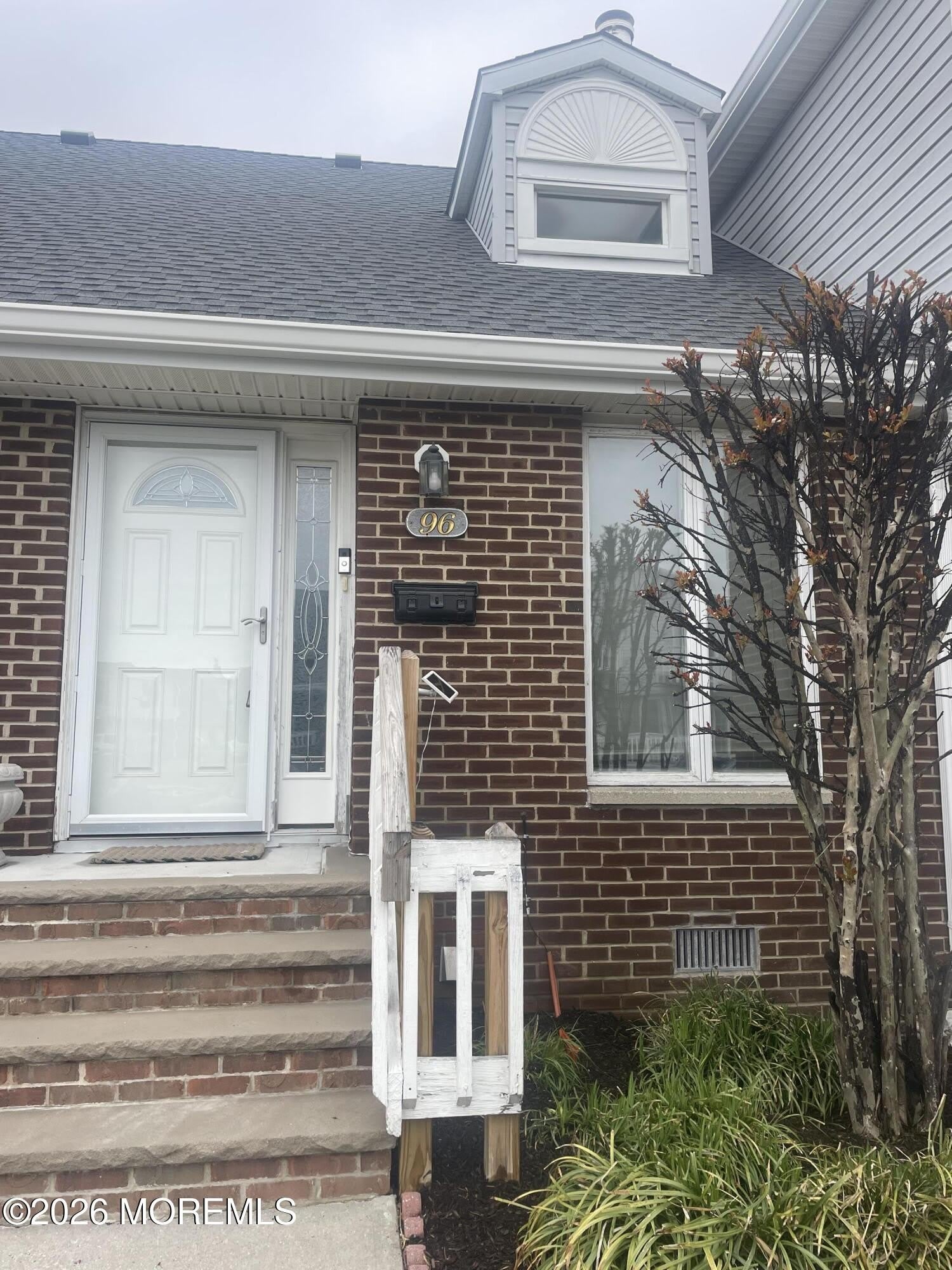 25 Meadow Avenue – photo 1