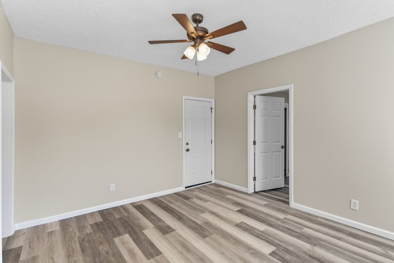 1939 McCalla Avenue – photo 2
