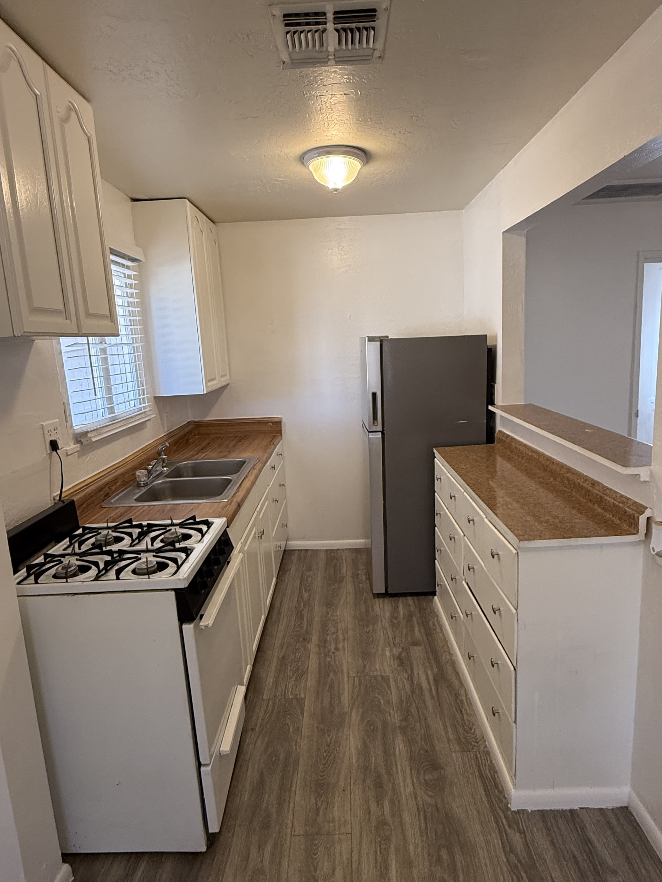 2336 N 10th St – photo 3