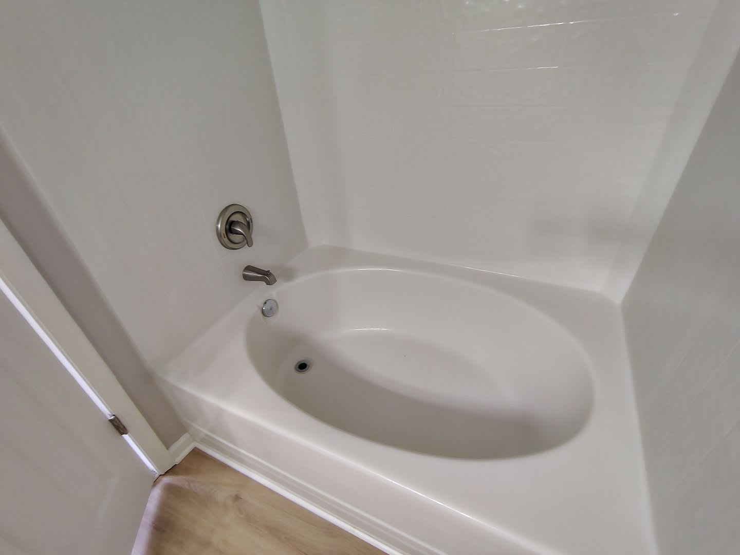 Remodeled 2 Bedroom 2 5 Bathroom Townhome – photo 5