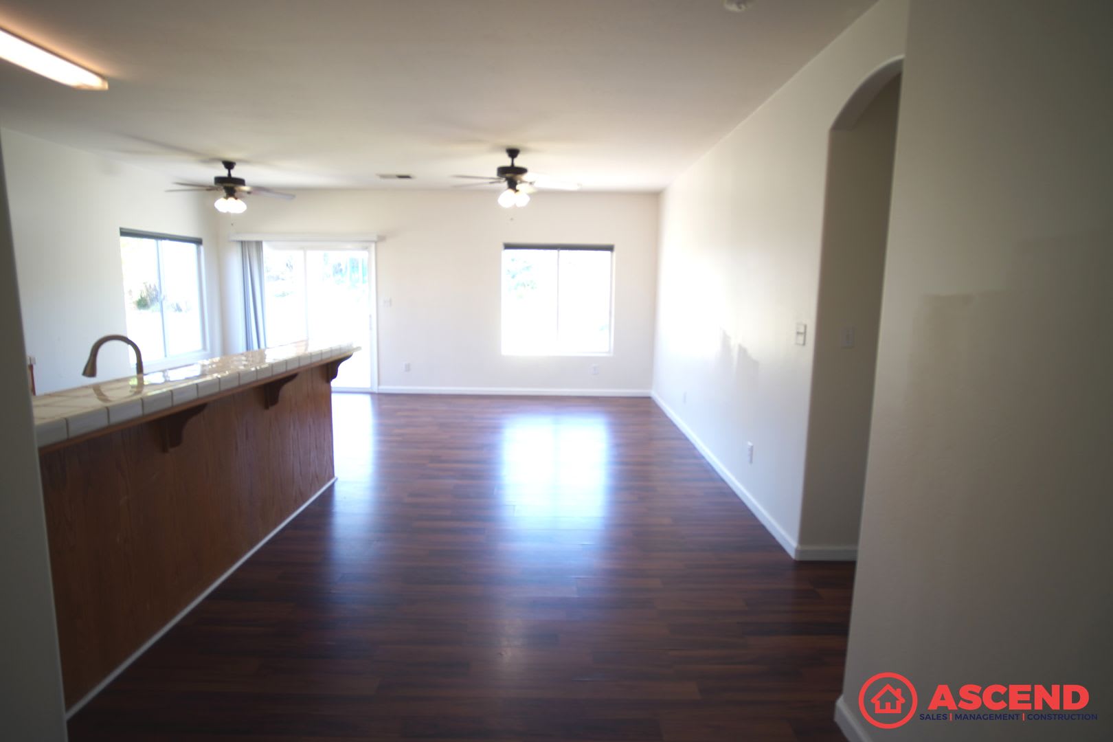 Lovely Home In East Bakersfield – photo 3