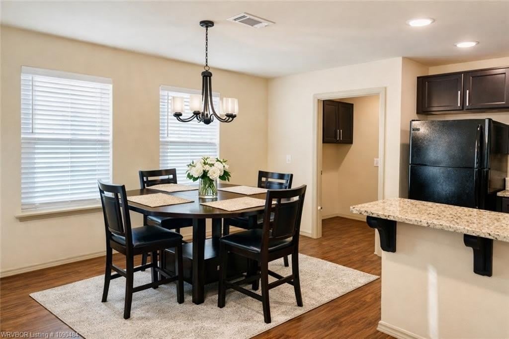 6819 Veterans AVE – photo 5