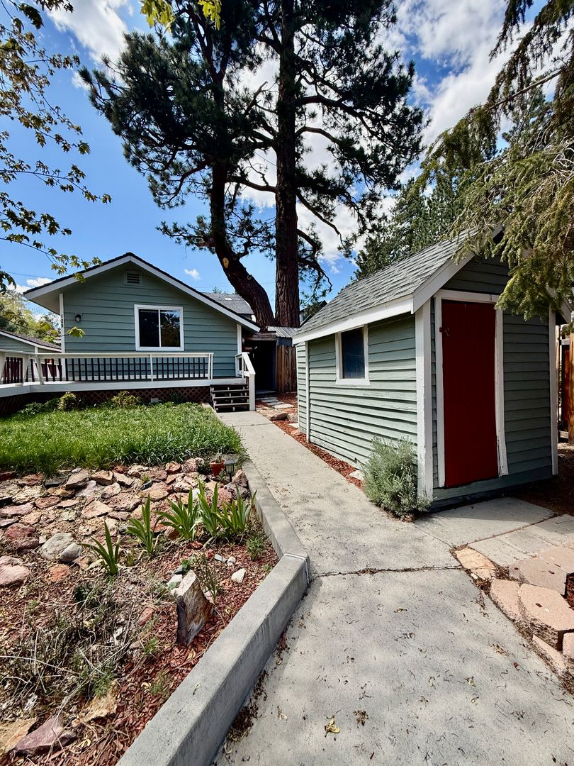 Sunny Slopes Mountain Retreat Spacious 3Bd Home With Large Yard – photo 3