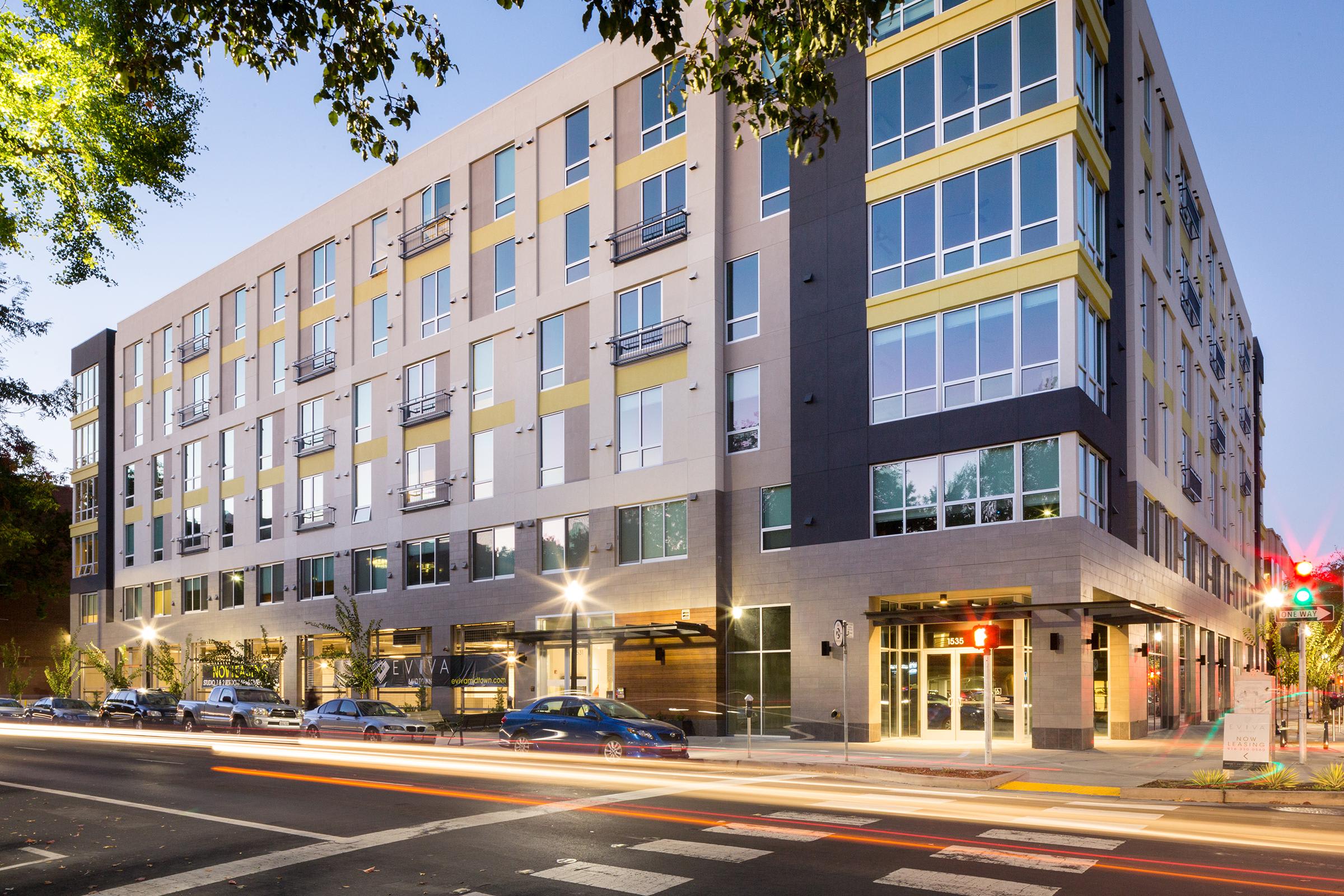 Eviva Midtown – photo 3