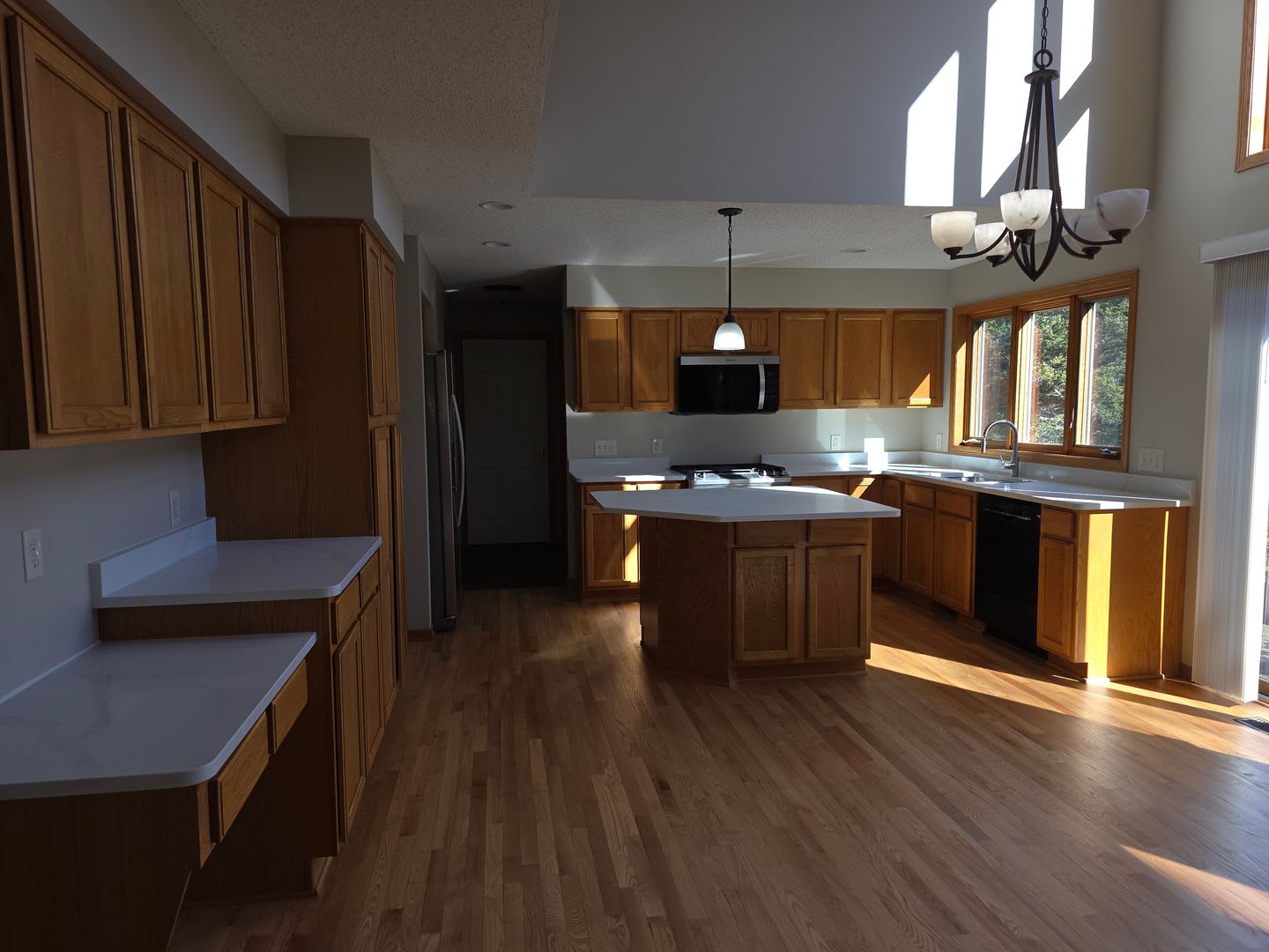 Limited-Time Move-In Special! Save $200 per Month for 12 months! – photo 3