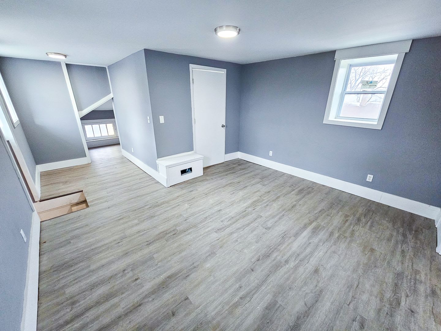 4831 E Washington St – photo 5