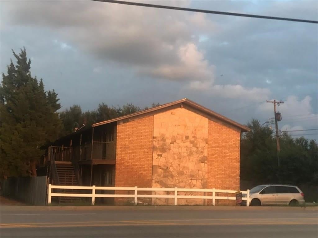 107 S Cornwell Drive – photo 1