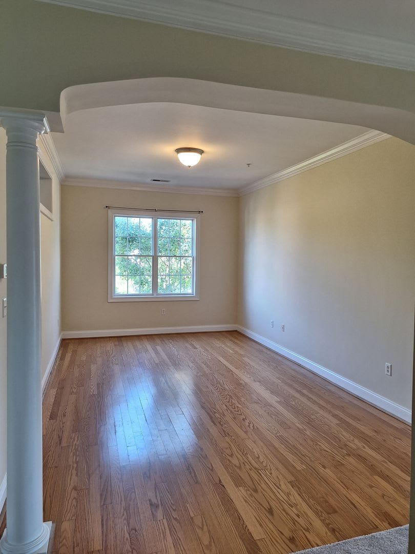 3 bedroom/ 2 bathroom- Bennington on the Park – photo 3