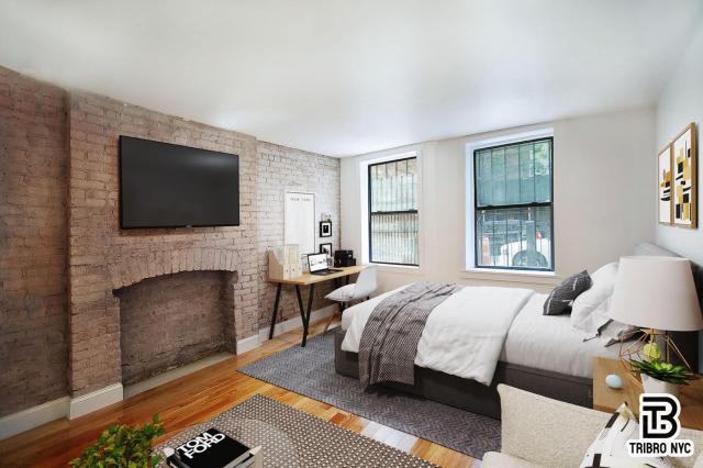 105 West 136th Street – photo 1