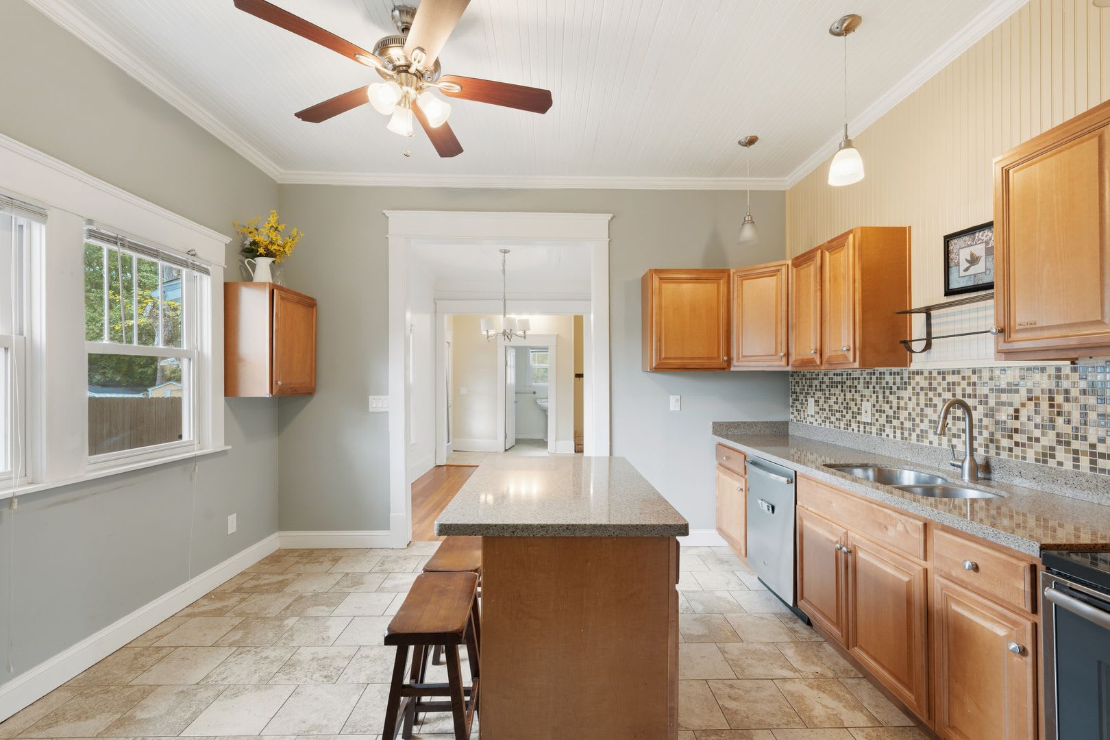 Updated historic Craftsman minutes from downtown and Duke! – photo 2