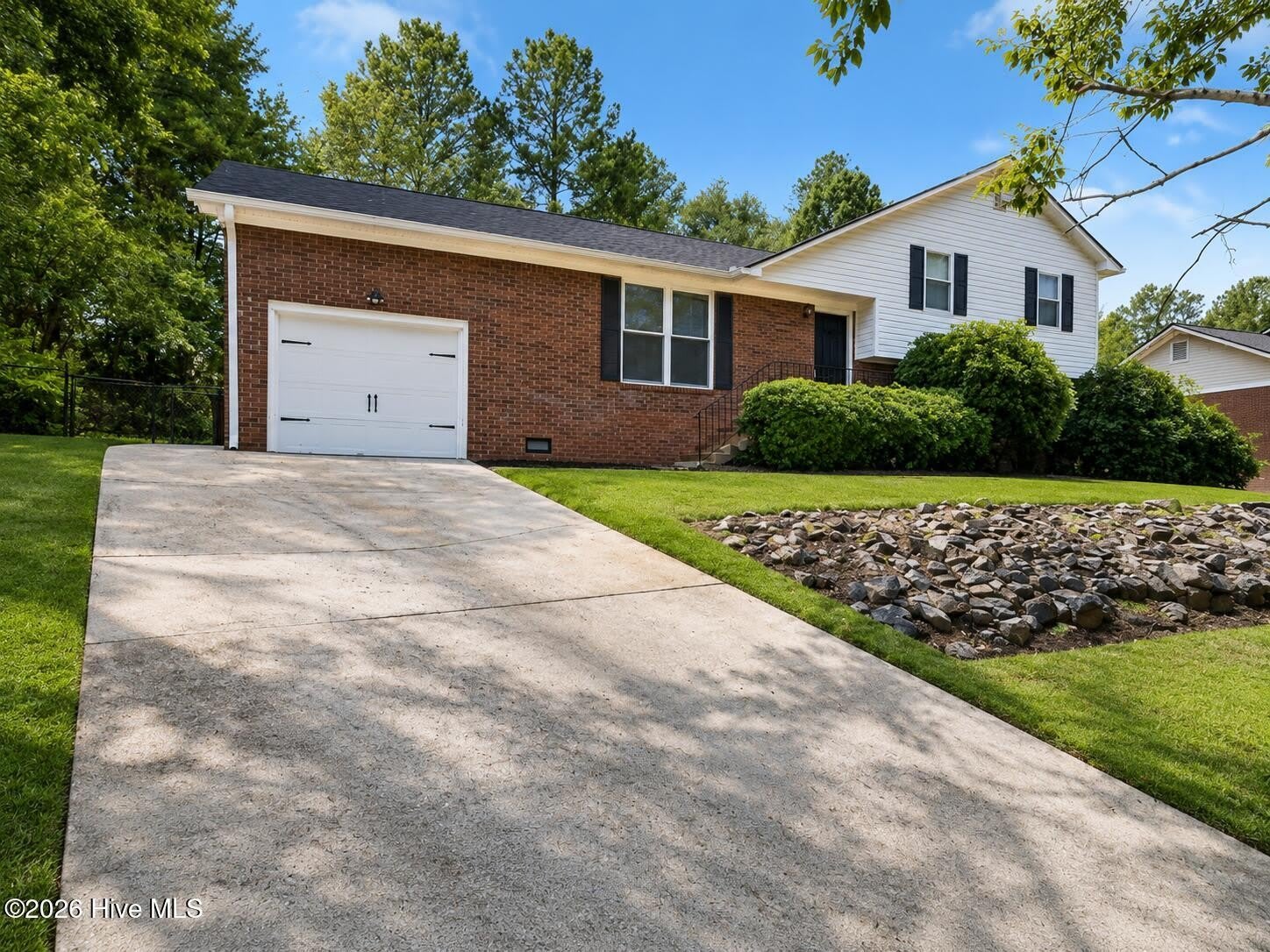 2712 Fair Oak Court – photo 1