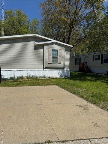 1414 Nardeer St – photo 3