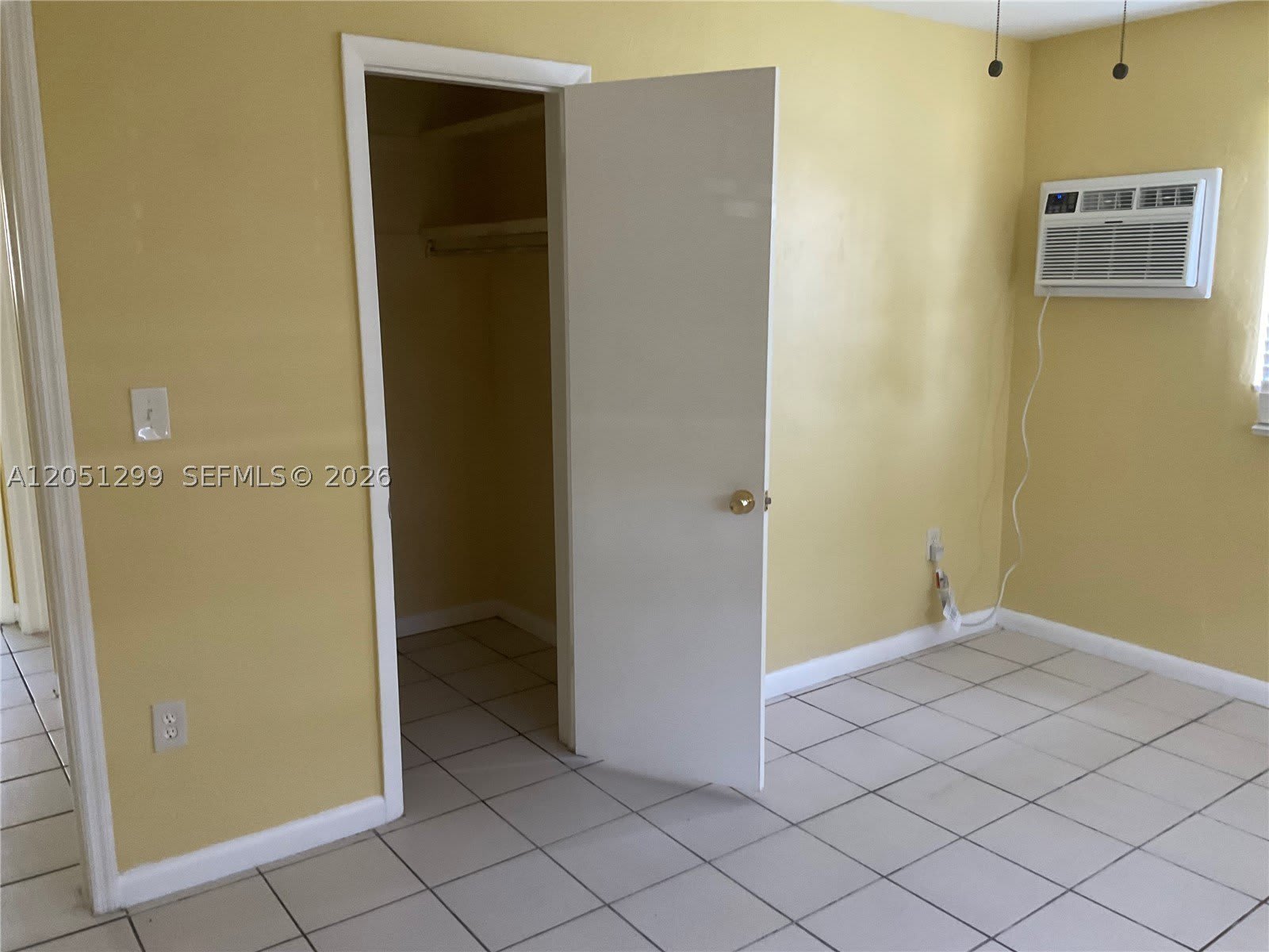 1195 NW 100th Ter – photo 4