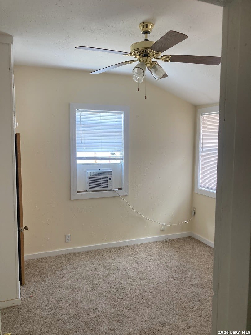 2409 BOOKER ST – photo 3